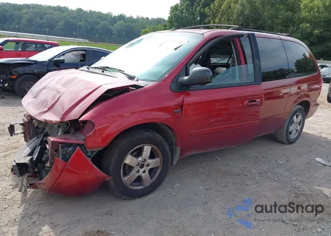 2007 Dodge Grand Caravan Sxt from USA, damaged, VIN 2D4GP44L67R151143